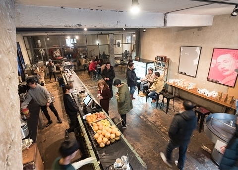 Anthracite Coffee Roasters (Cawangan Hapjeong)