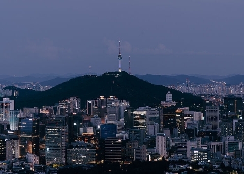 Pemandangan Malam di Inwangsan Mountain